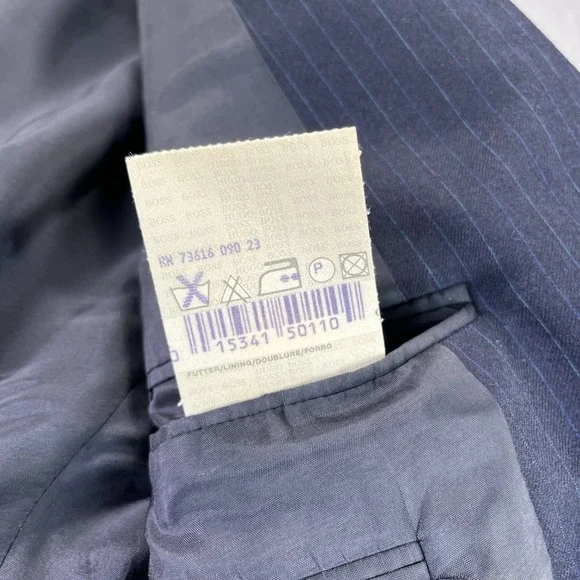 Hugo boss Hield made in‎ England Men (42) three button, navy pinstripe blazer